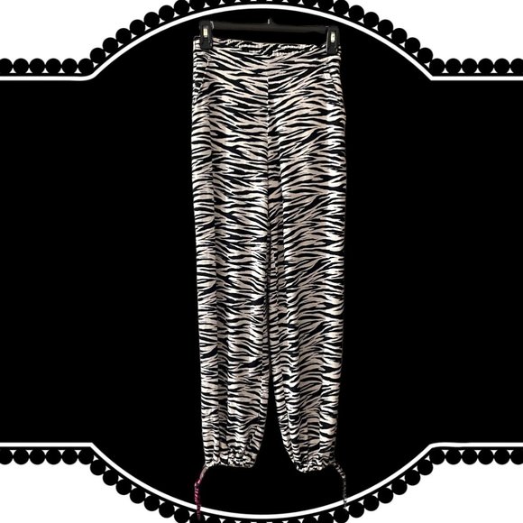 Zebra Pants H&M DIVIDED Sexy Animal Print Pants - Picture 8 of 9